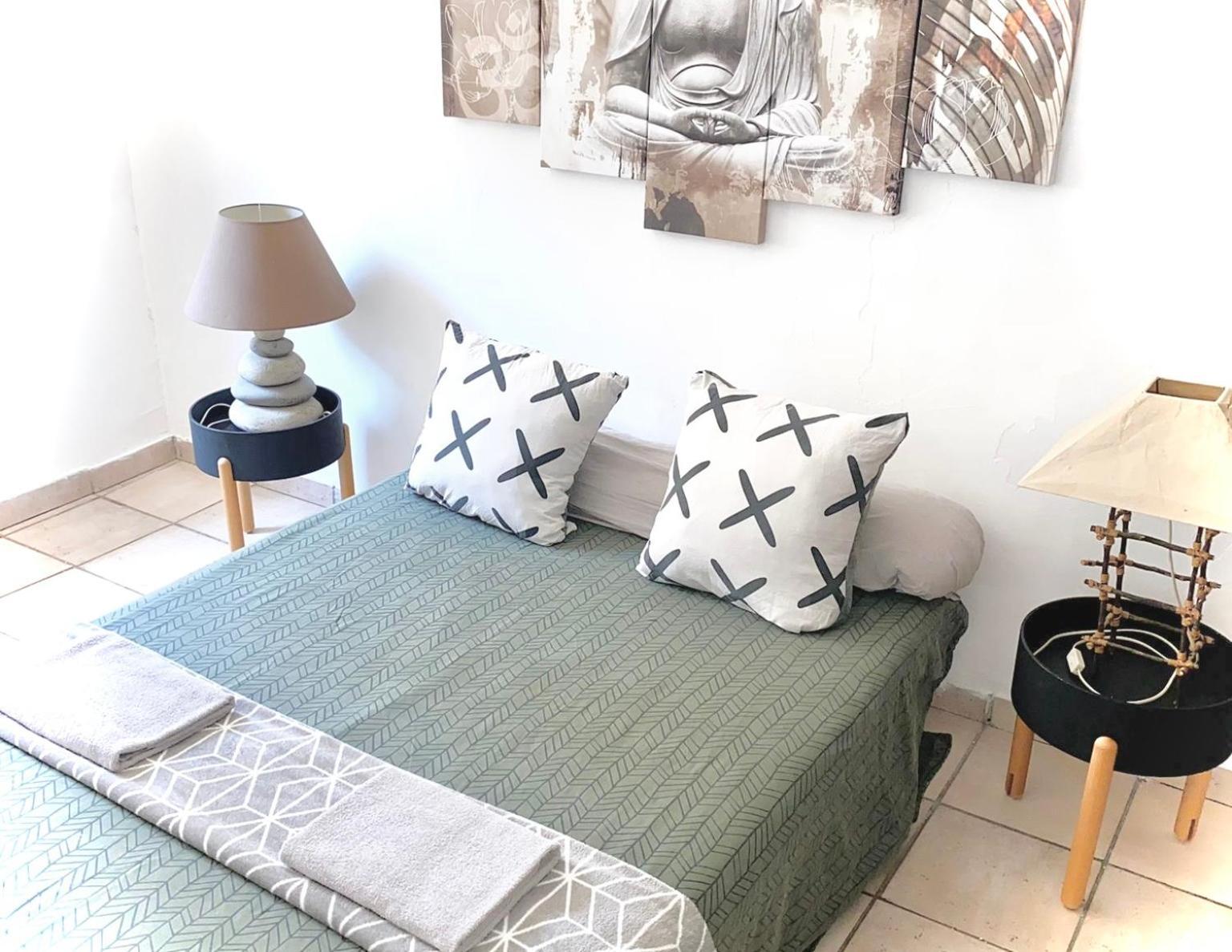 Appartement Calme Au Coeur De La Bastide St-Louis Carcasona Exterior foto